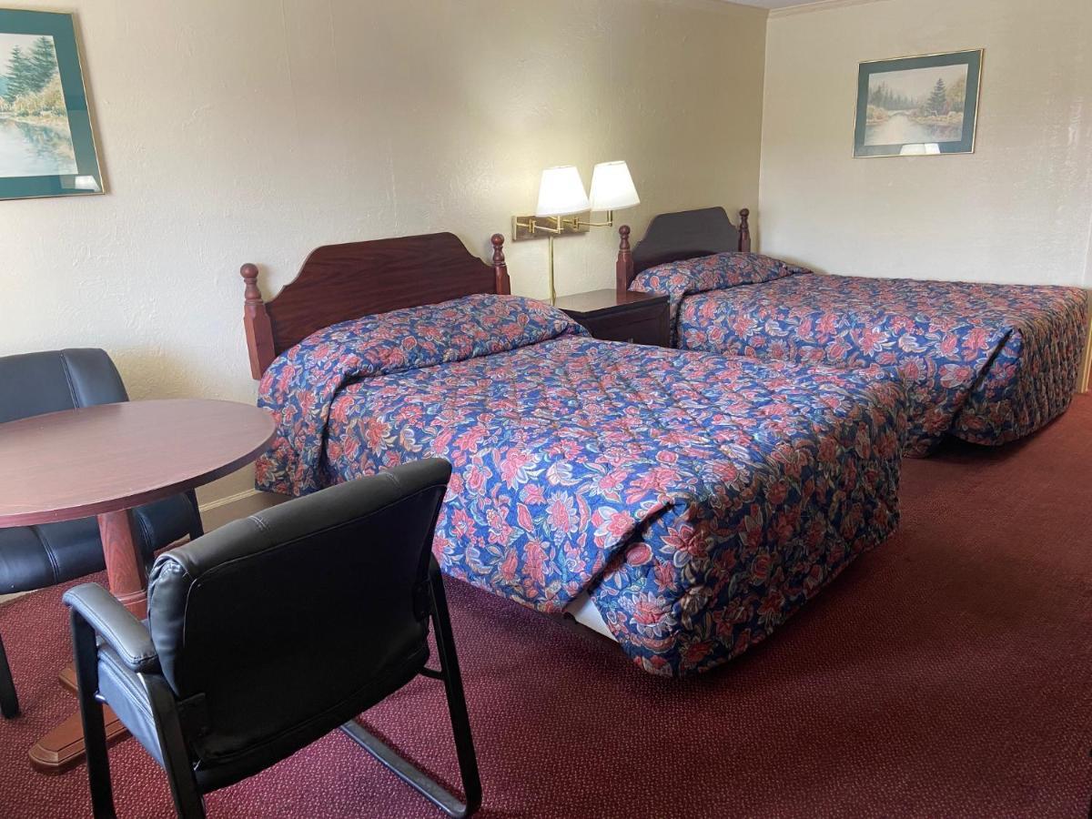 Corbin Inn Екстер'єр фото