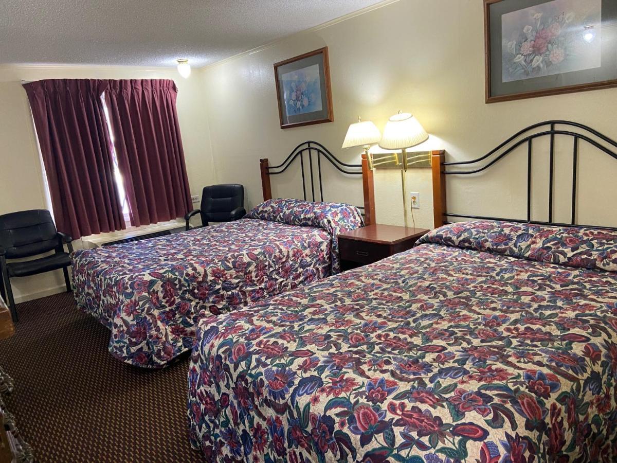 Corbin Inn Екстер'єр фото