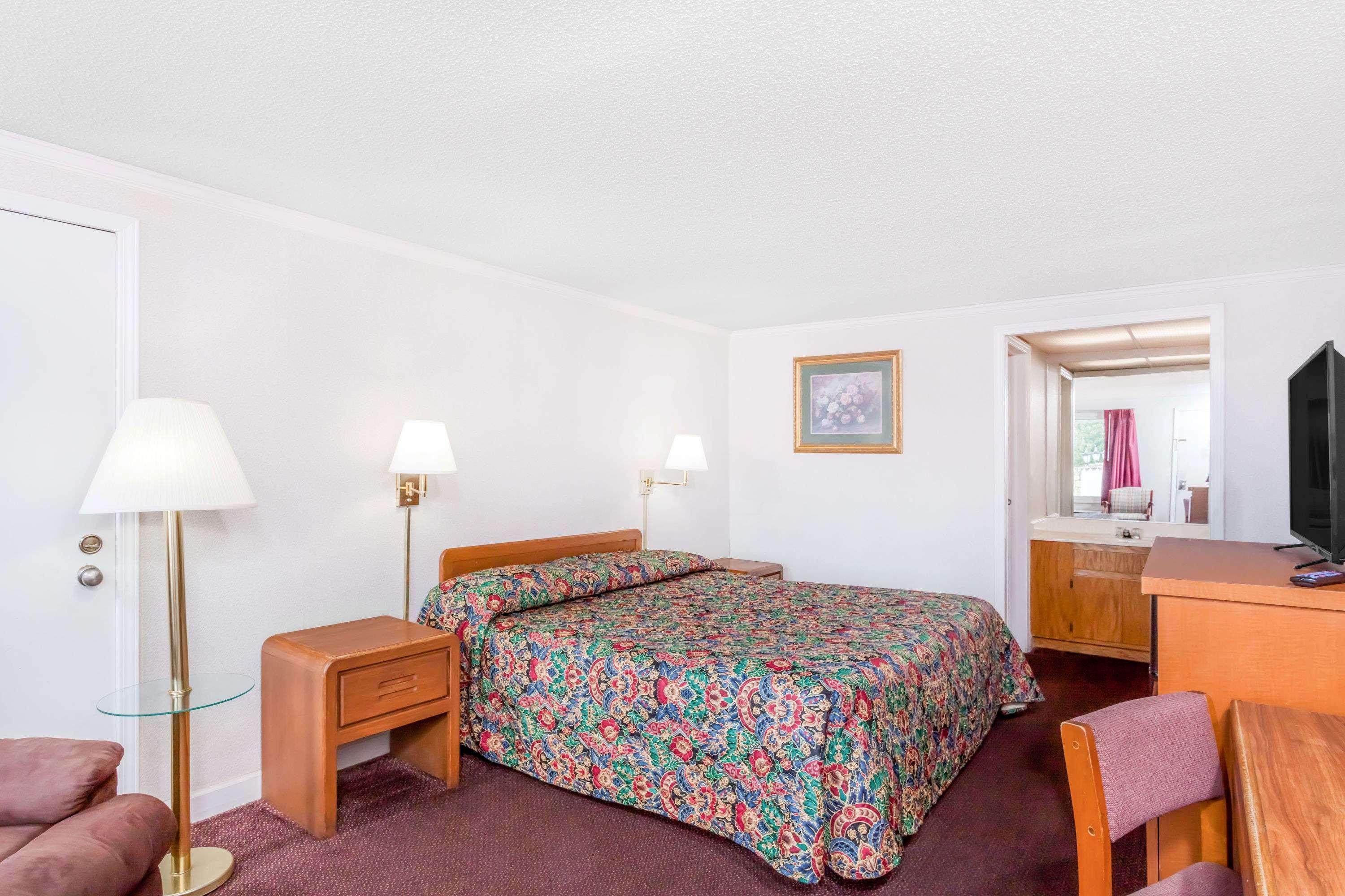 Corbin Inn Екстер'єр фото