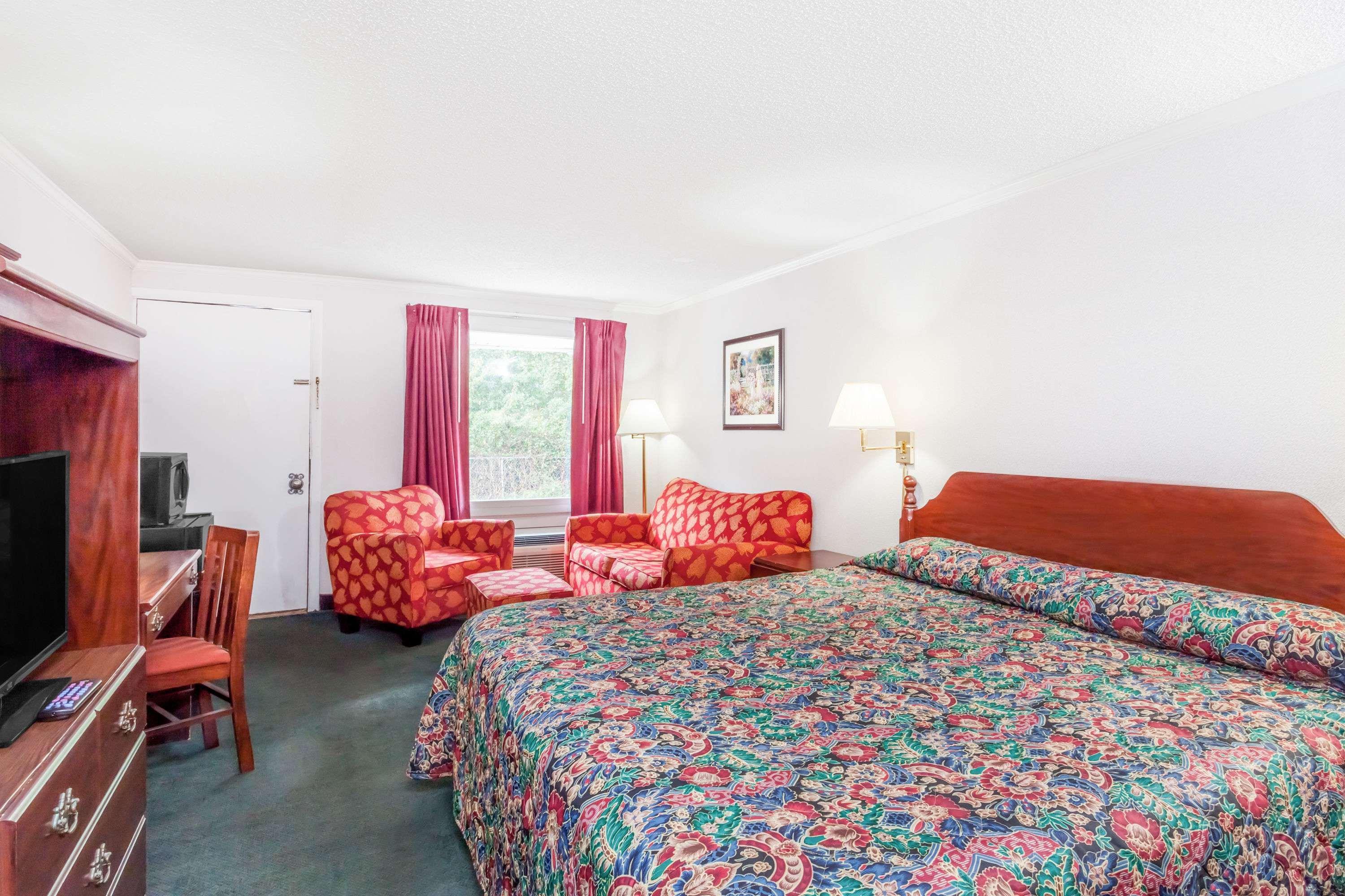 Corbin Inn Екстер'єр фото