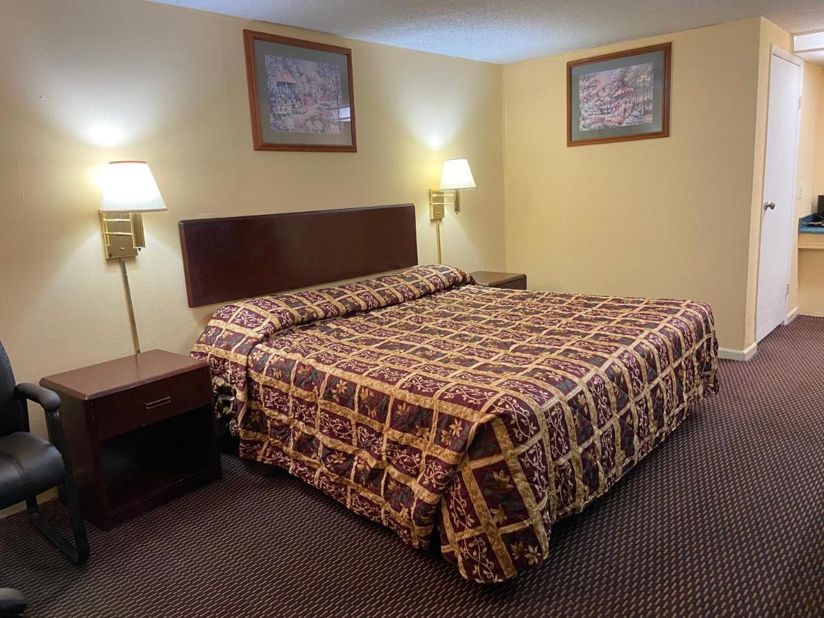 Corbin Inn Екстер'єр фото